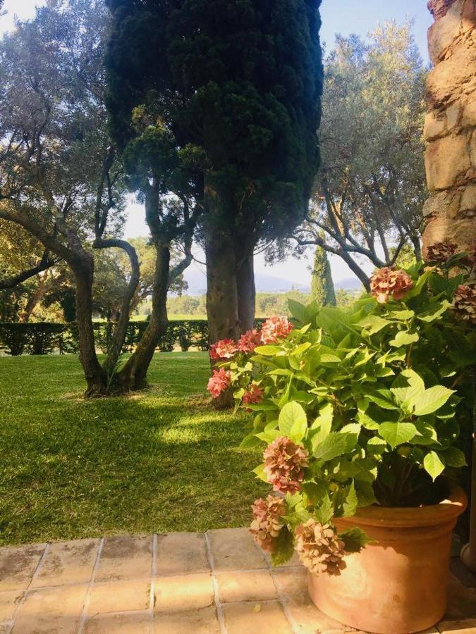 Villa Provencale Familiale Avec Piscine Grimaud Esterno foto